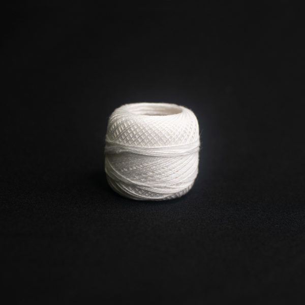 HILO PERLE ANCHOR #8 10GMS BLANCO M1